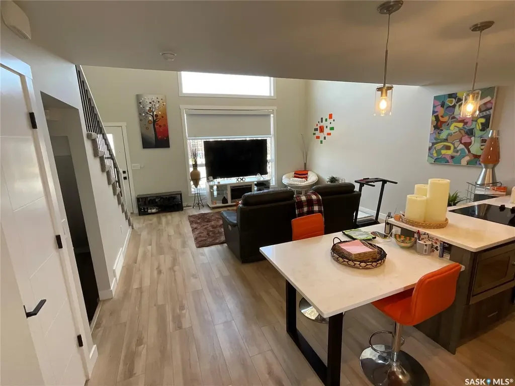 117 Westfield Road Saskatoon SK S7V 0T8