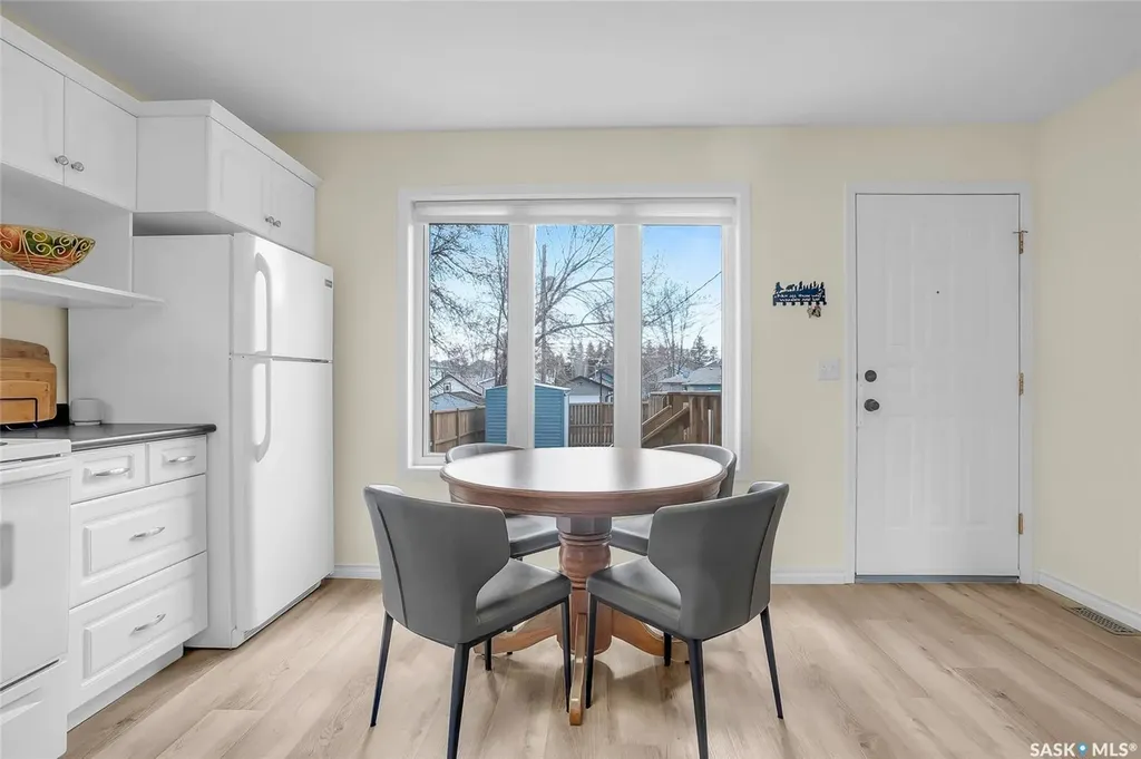 1122 12th Street E Saskatoon SK S7H 0E2