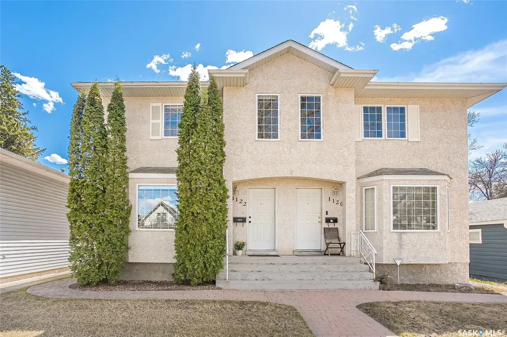 1122 12th Street E Saskatoon SK S7H 0E2