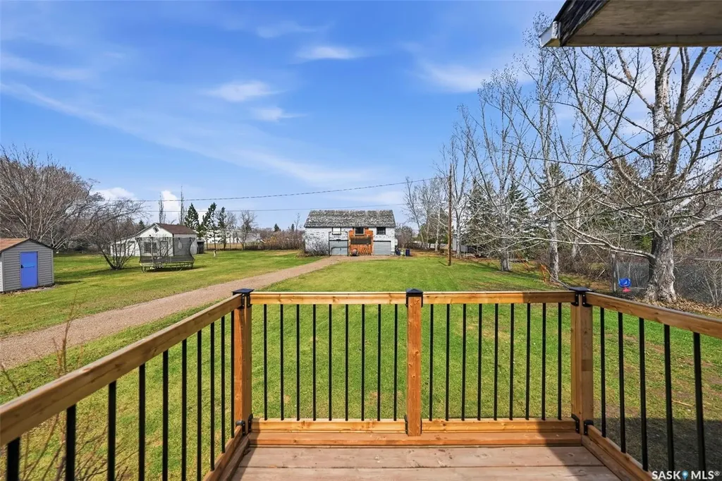 324 Norreys Street Drake SK S0K 1H0