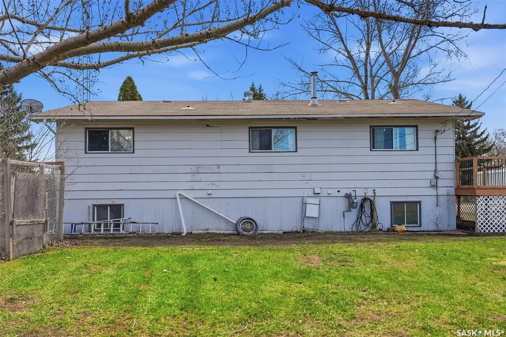 324 Norreys Street Drake SK S0K 1H0