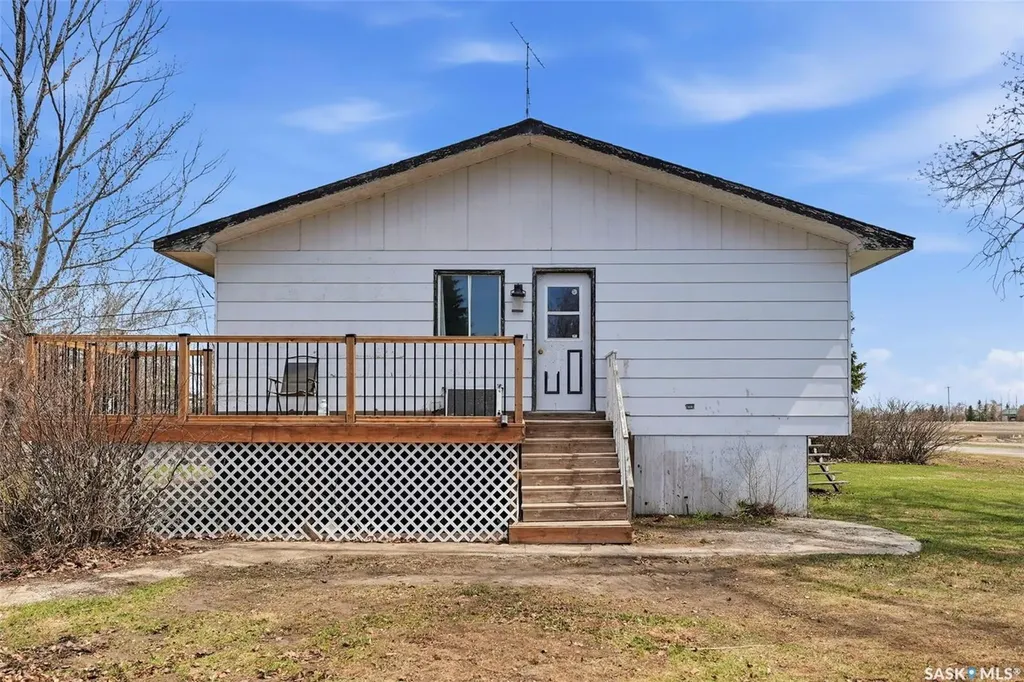 324 Norreys Street Drake SK S0K 1H0
