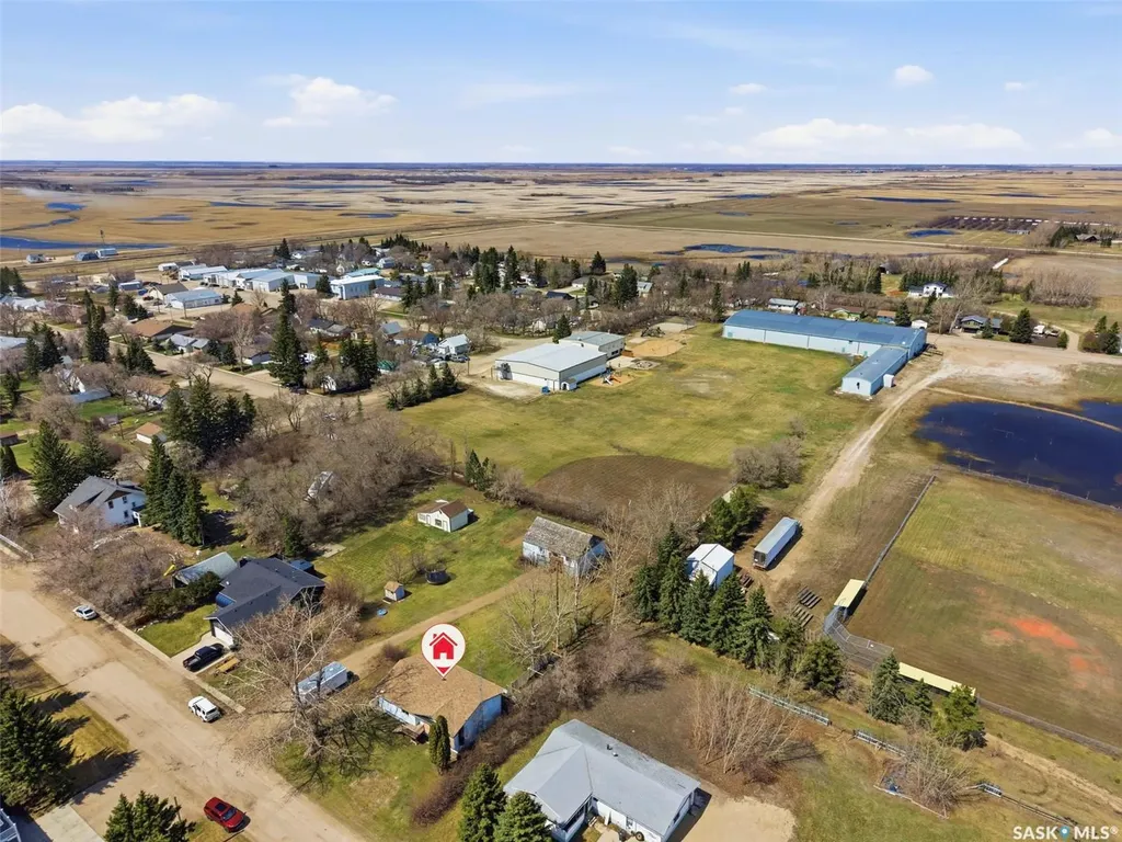 324 Norreys Street Drake SK S0K 1H0