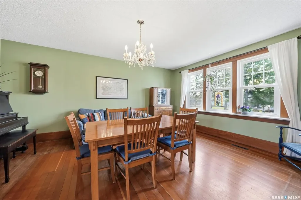 62 Antrim Street Lanigan SK S0K 2M0