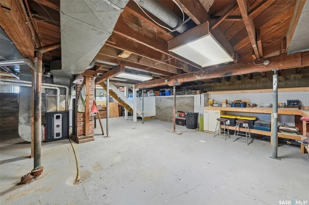 62 Antrim Street Lanigan SK S0K 2M0