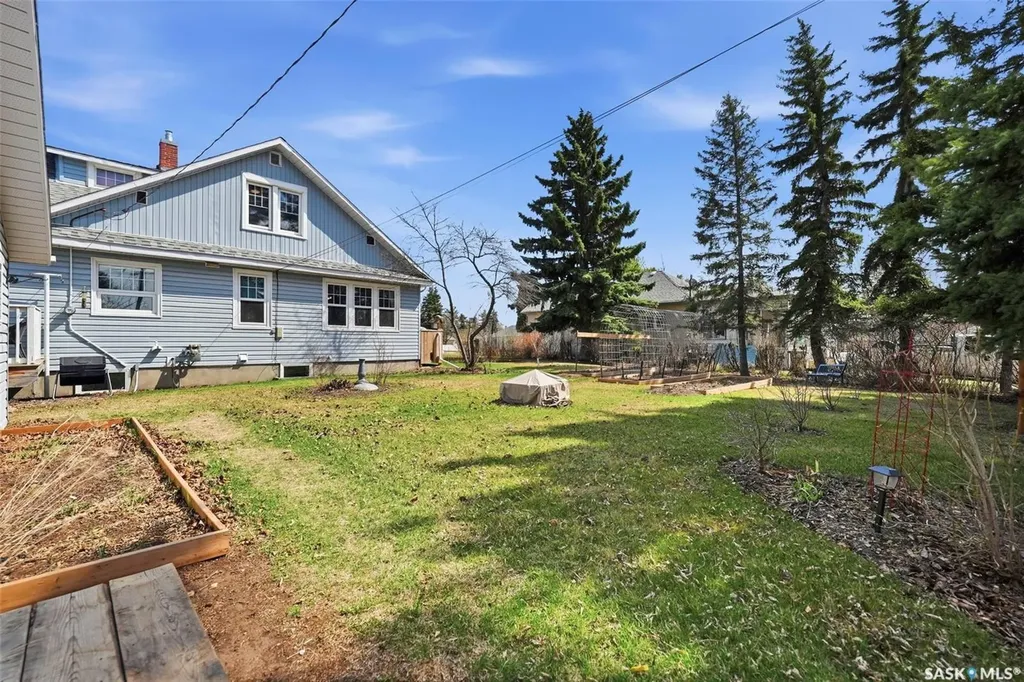 62 Antrim Street Lanigan SK S0K 2M0