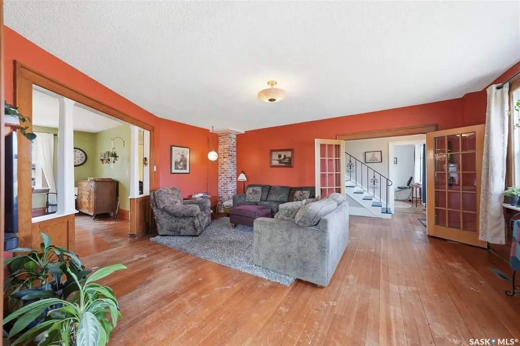 62 Antrim Street Lanigan SK S0K 2M0