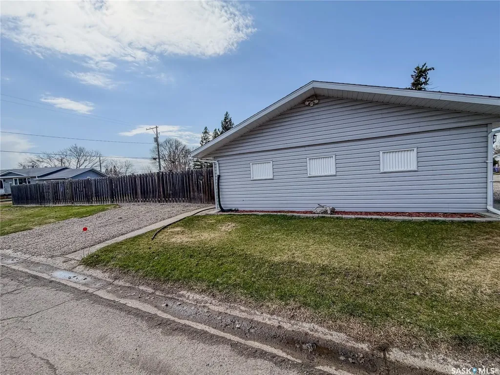 319 March Avenue E Langenburg SK S0A 2A0