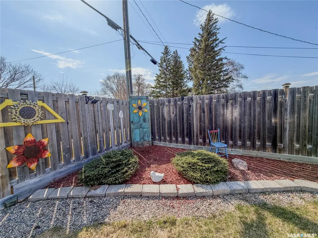 319 March Avenue E Langenburg SK S0A 2A0