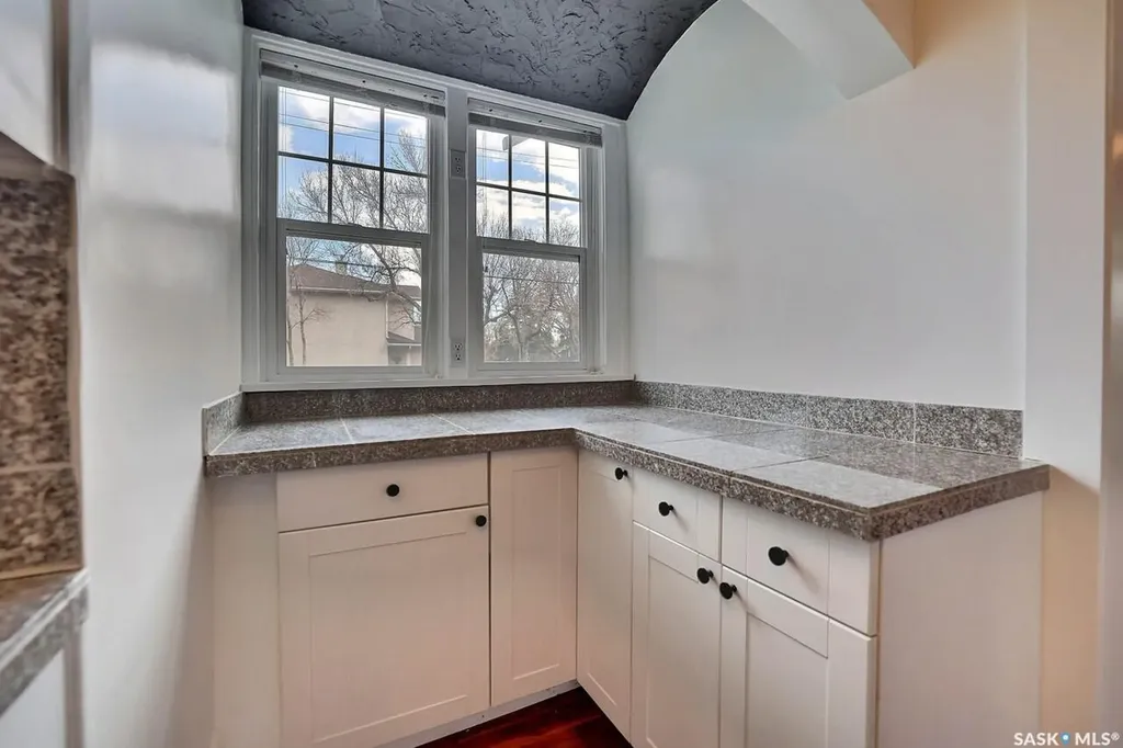 2300 Atkinson Street Regina SK S4N 3X3