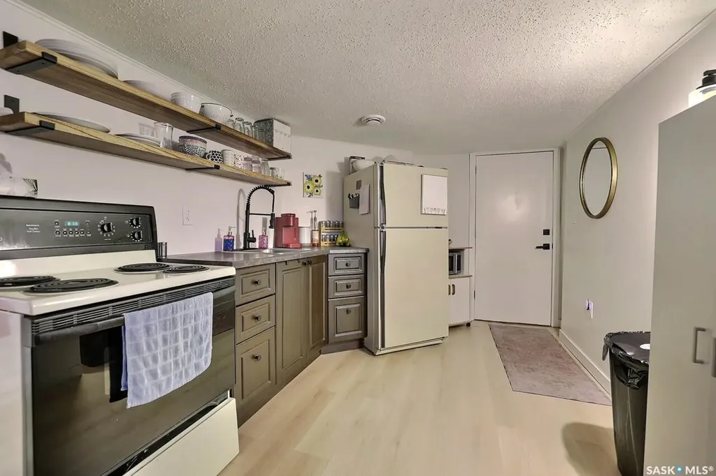 2300 Atkinson Street Regina SK S4N 3X3