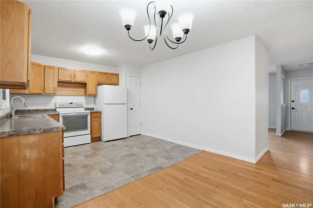 58 Nelles Street Regina SK S4X 1M4