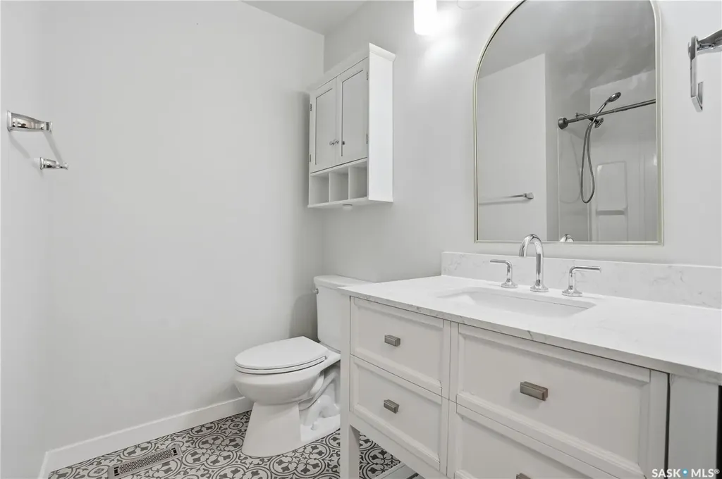 58 Nelles Street Regina SK S4X 1M4