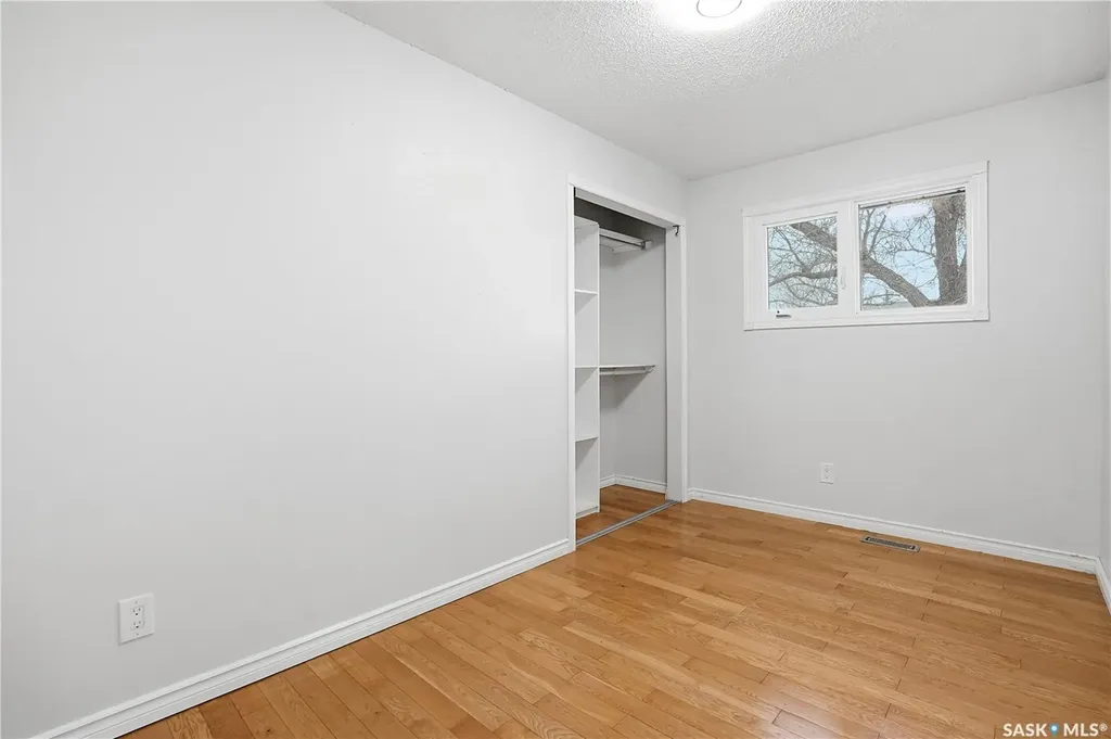 58 Nelles Street Regina SK S4X 1M4