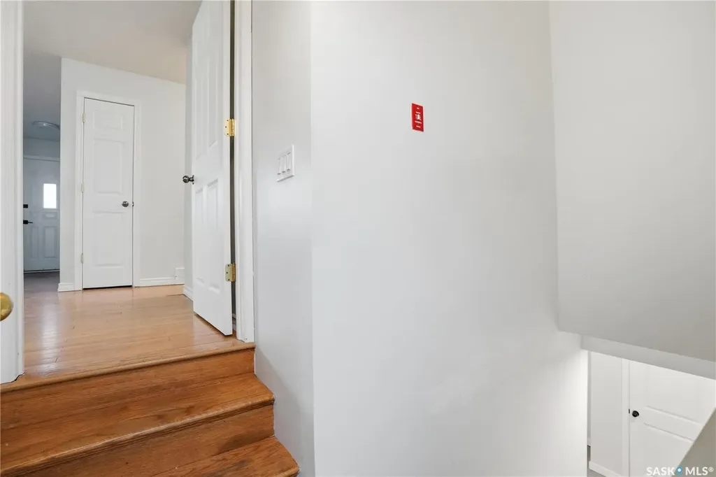 58 Nelles Street Regina SK S4X 1M4