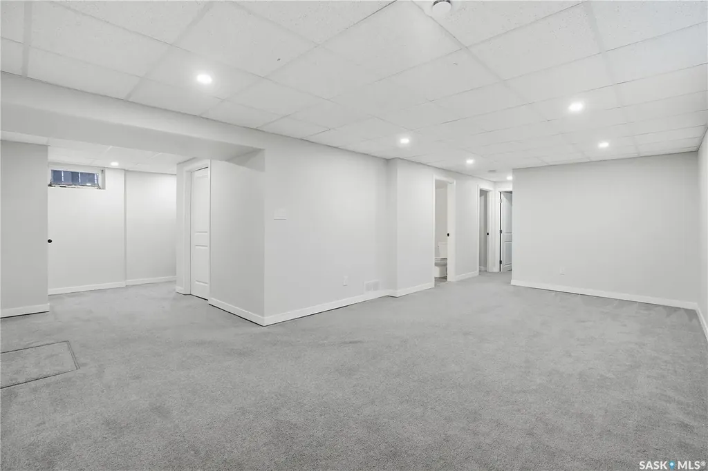 58 Nelles Street Regina SK S4X 1M4