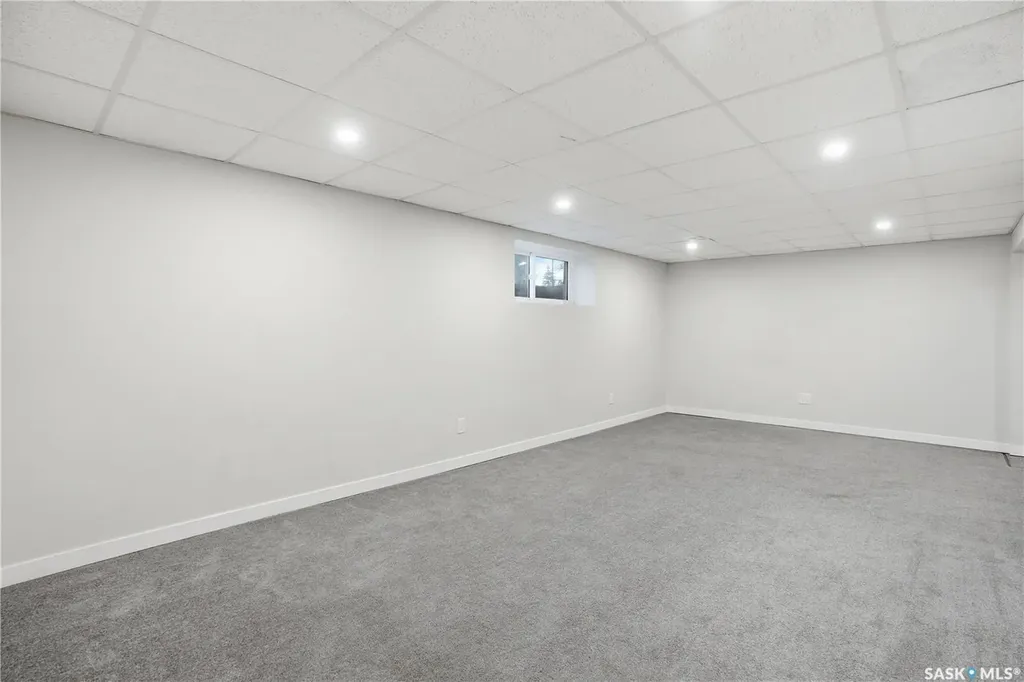 58 Nelles Street Regina SK S4X 1M4