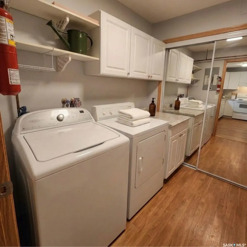 2244 Smith Street Regina SK S4P 2P4