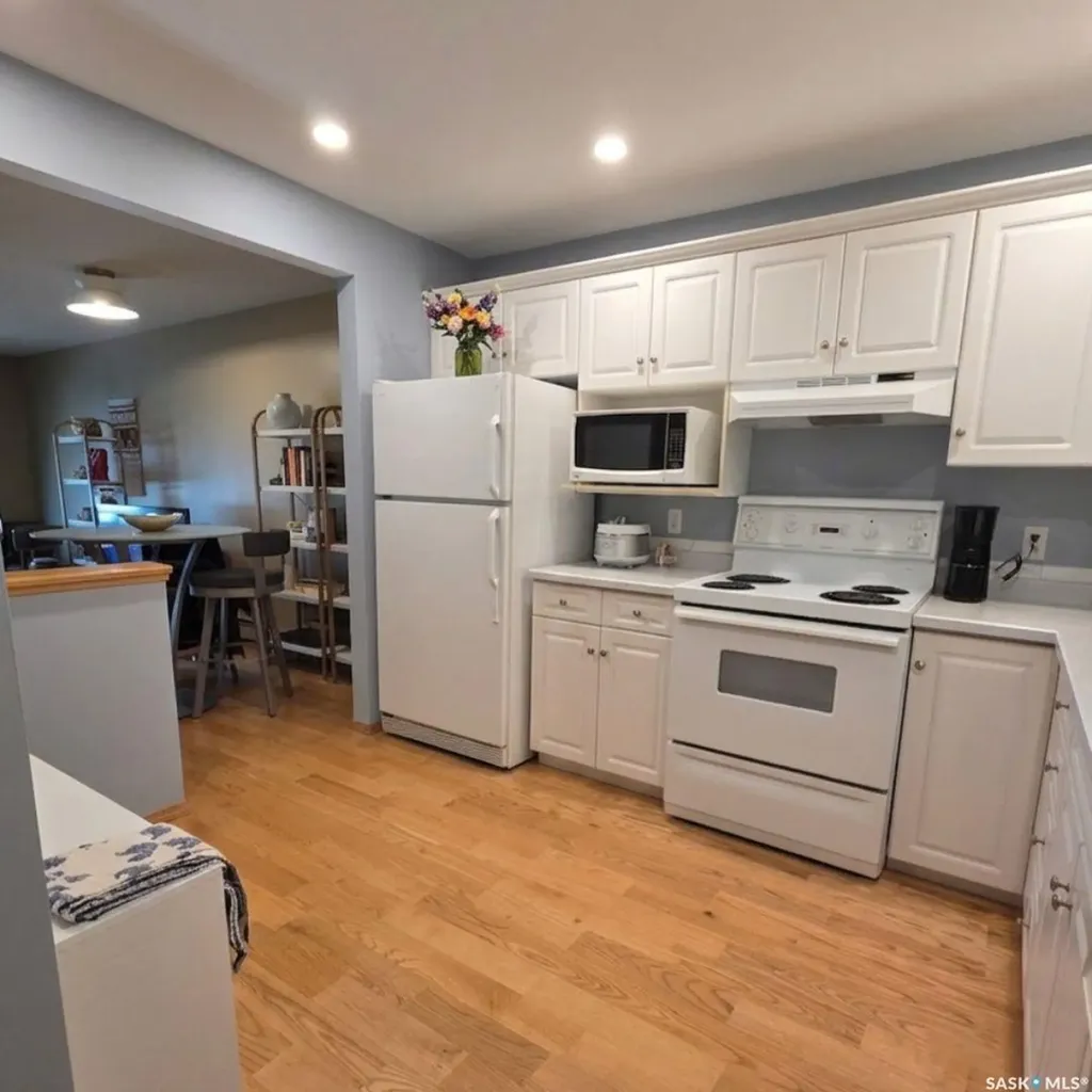 2244 Smith Street Regina SK S4P 2P4