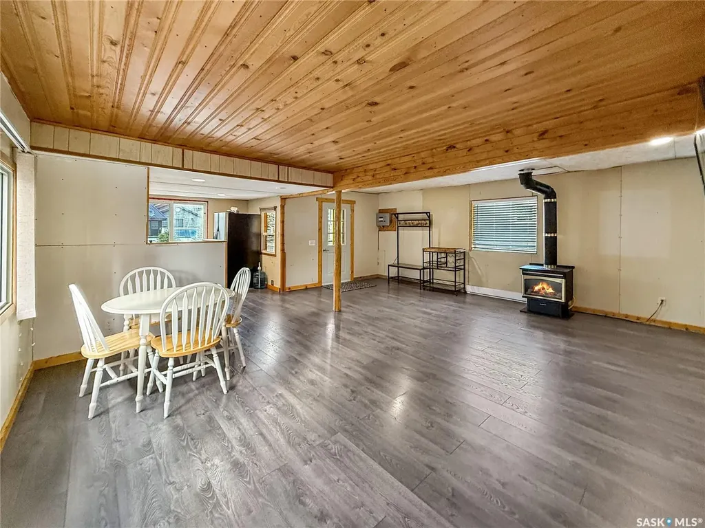 6 Kings Way Candle Lake SK S0J 3E0