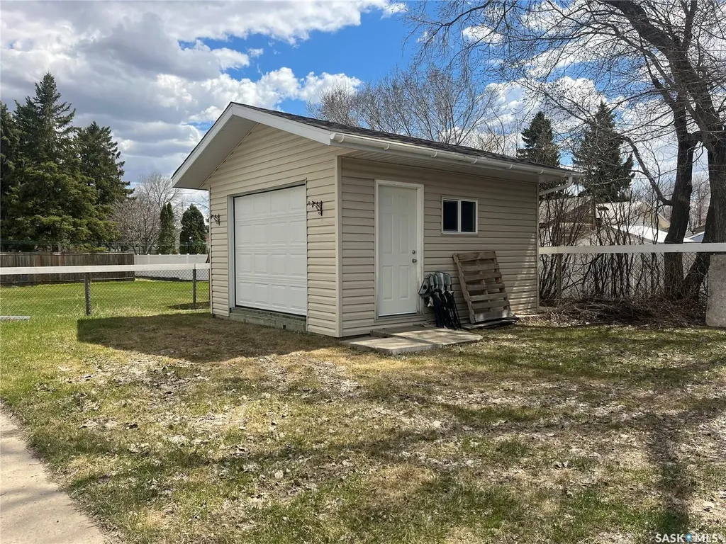 1001 Carlton Drive Esterhazy SK S0A 0X0