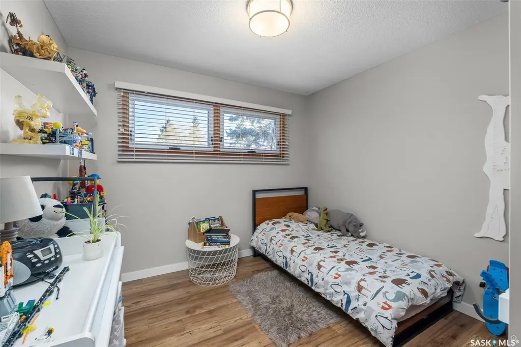 575 27th Street W Prince Albert SK S6V 4S4