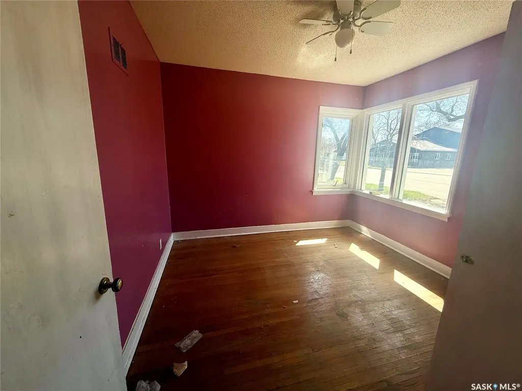 255 Broadway Street W Yorkton SK S3N 0N4