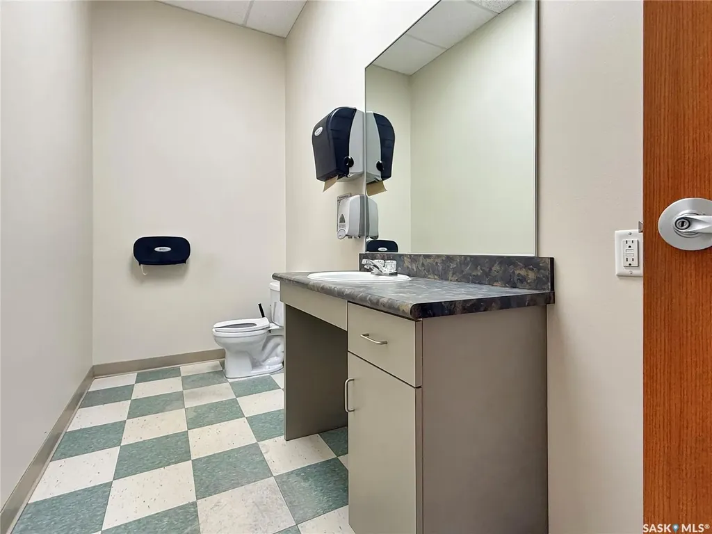 1071 Central Avenue Swift Current SK S9H 2A8