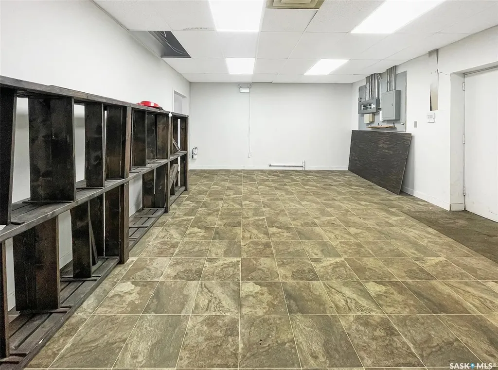 1071 Central Avenue Swift Current SK S9H 2A8