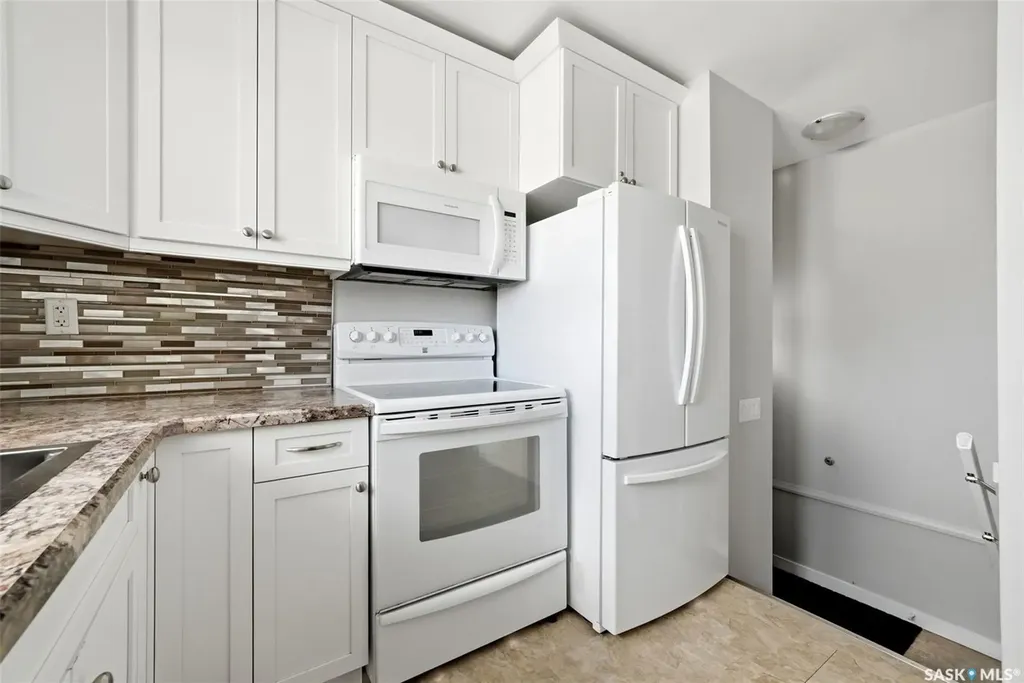 60 French Crescent Regina SK S4R 6N4