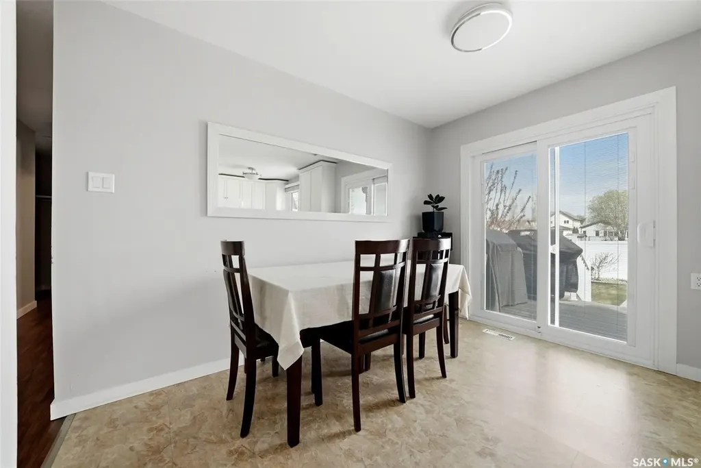 60 French Crescent Regina SK S4R 6N4