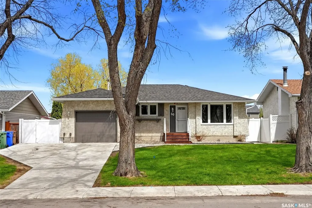 60 French Crescent Regina SK S4R 6N4
