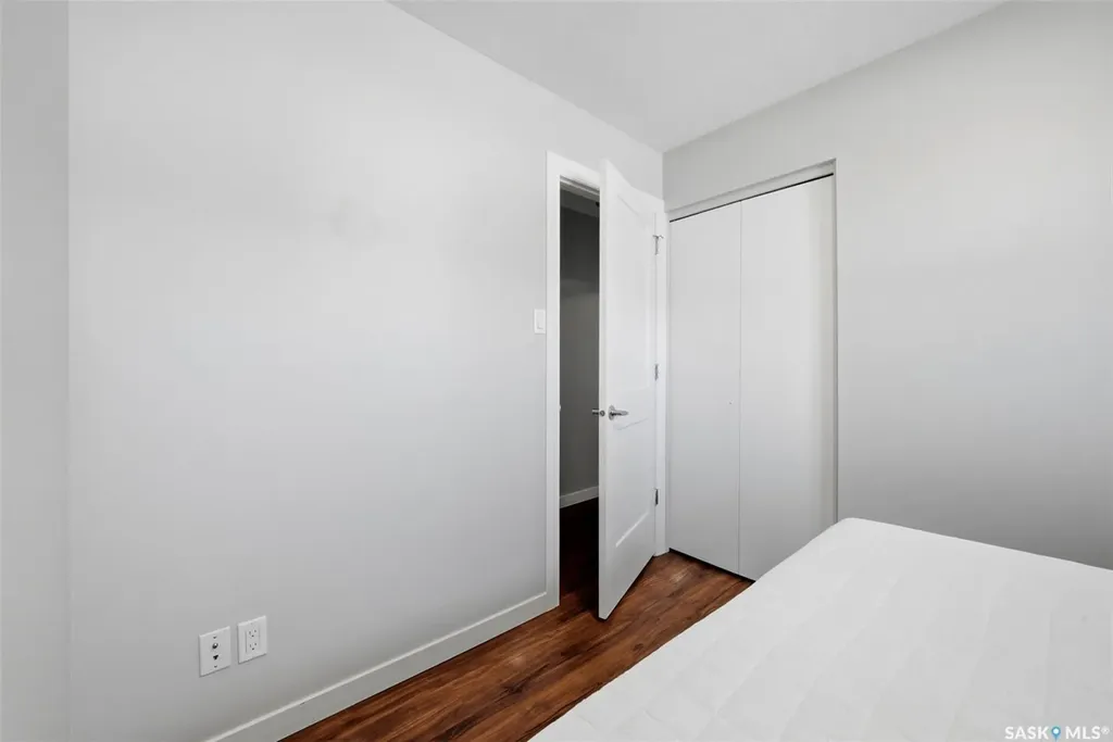 60 French Crescent Regina SK S4R 6N4