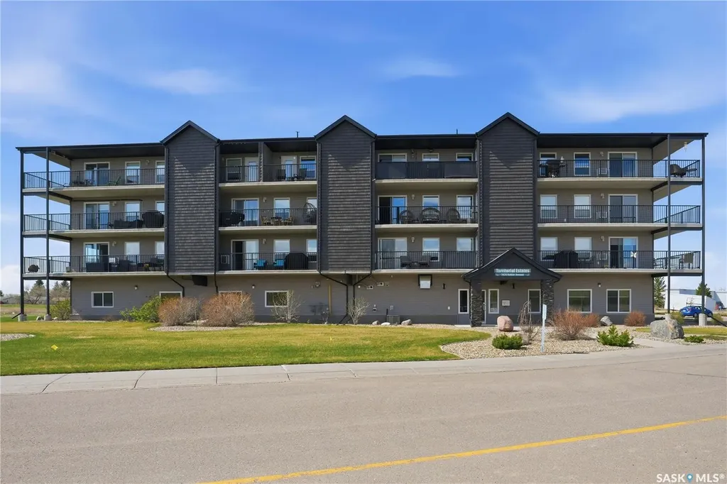 2426 Buhler Avenue North Battleford SK S9A 1R5