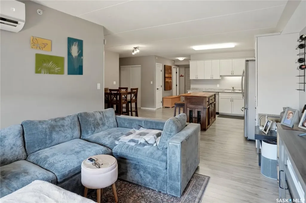2426 Buhler Avenue North Battleford SK S9A 1R5