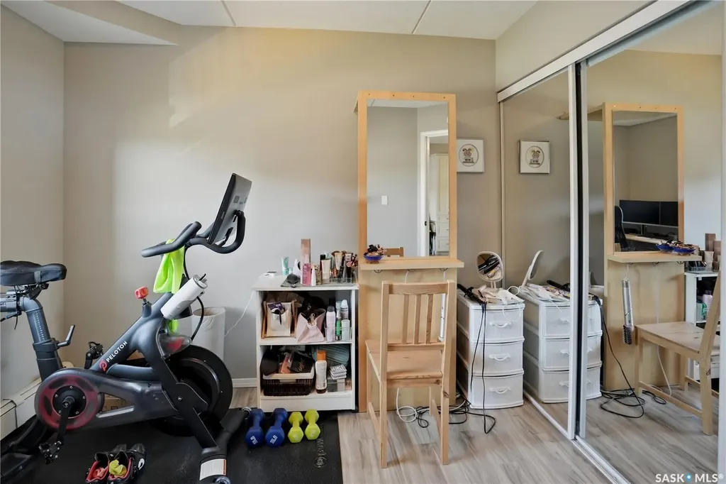 2426 Buhler Avenue North Battleford SK S9A 1R5