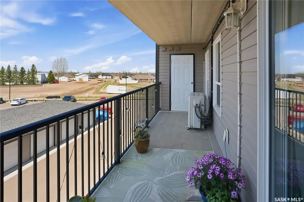 2426 Buhler Avenue North Battleford SK S9A 1R5