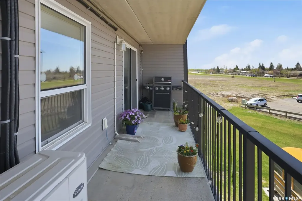 2426 Buhler Avenue North Battleford SK S9A 1R5