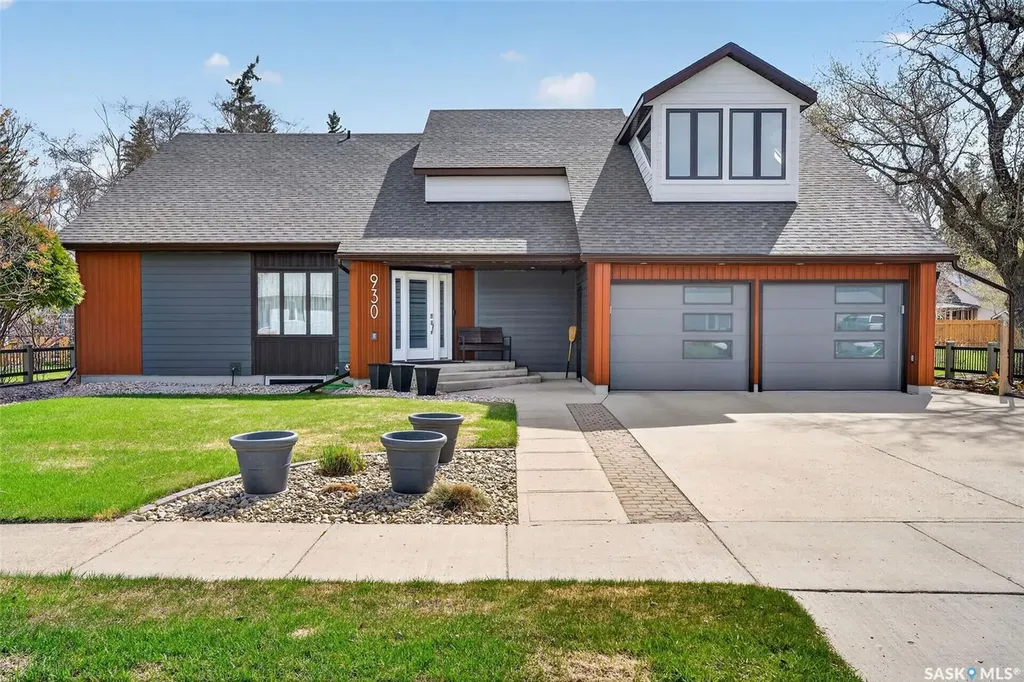930 9th Street Humboldt SK S0K 2A0