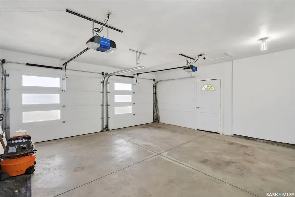930 9th Street Humboldt SK S0K 2A0