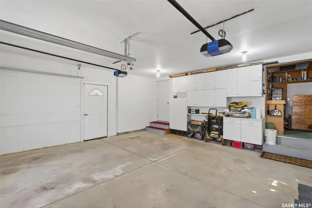 930 9th Street Humboldt SK S0K 2A0