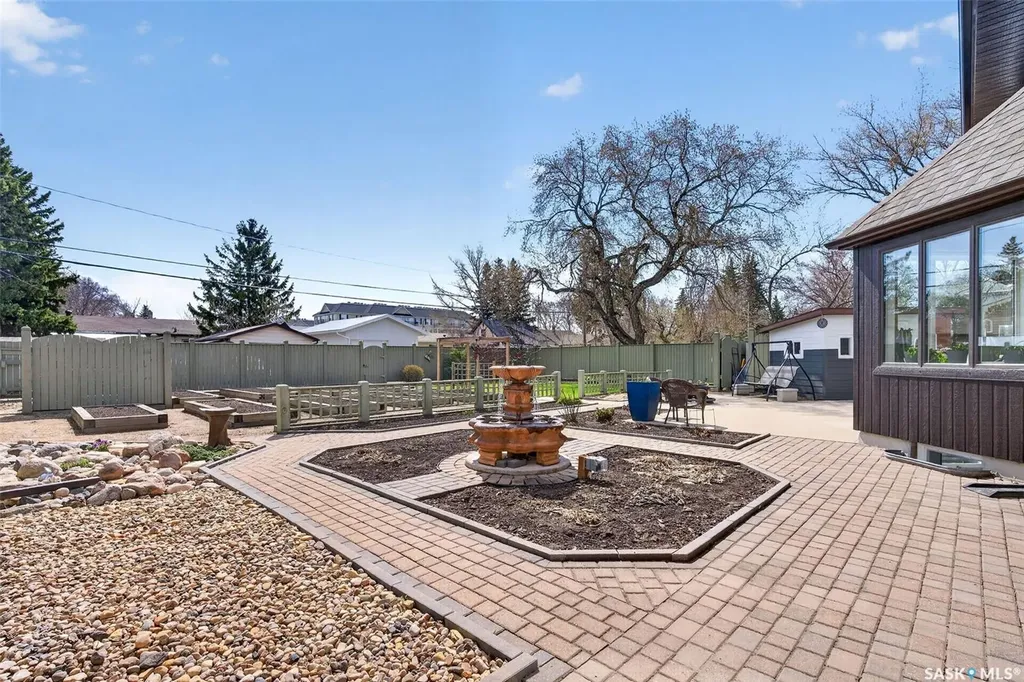 930 9th Street Humboldt SK S0K 2A0