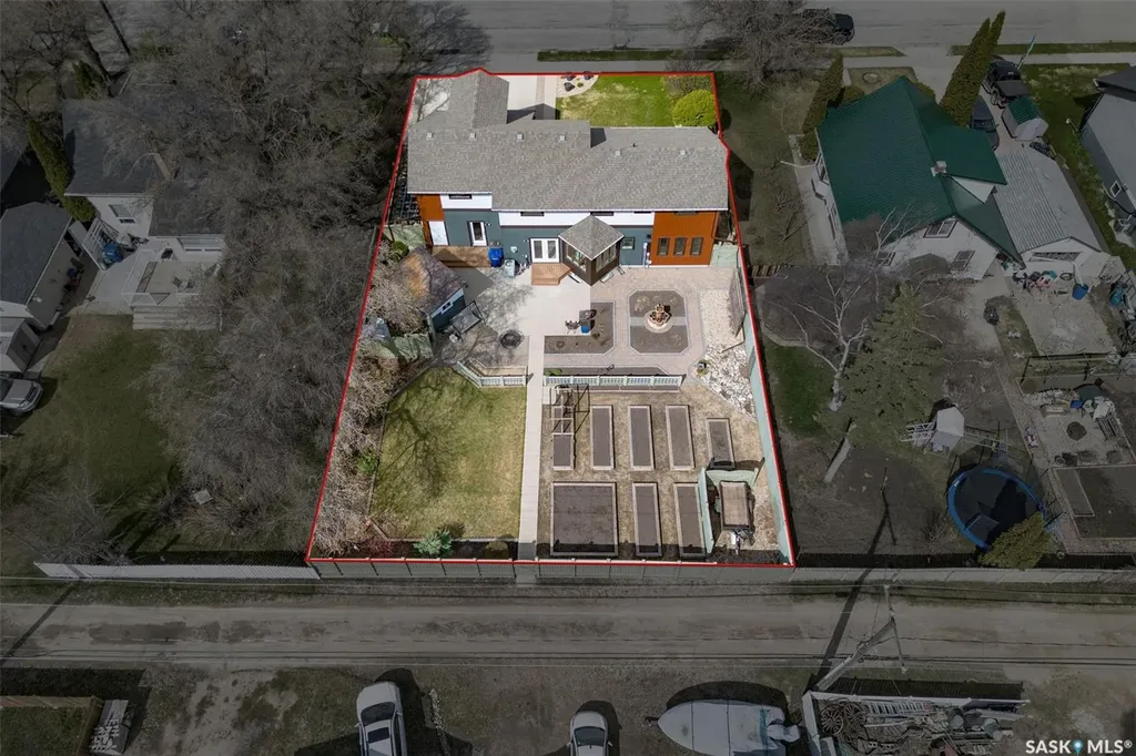 930 9th Street Humboldt SK S0K 2A0