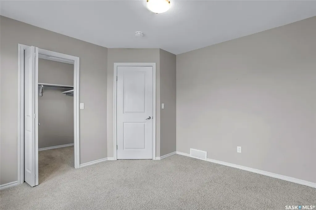 415 Lynd Crescent Saskatoon SK S7T 0C2