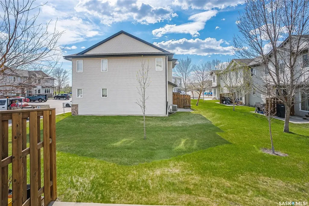 415 Lynd Crescent Saskatoon SK S7T 0C2