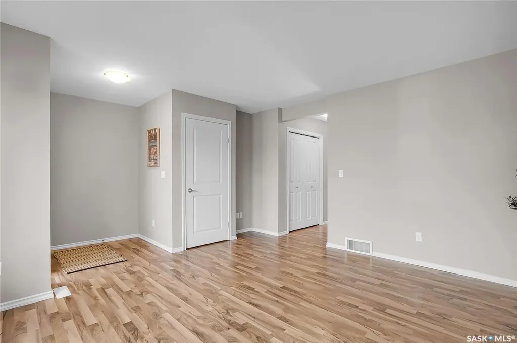 415 Lynd Crescent Saskatoon SK S7T 0C2
