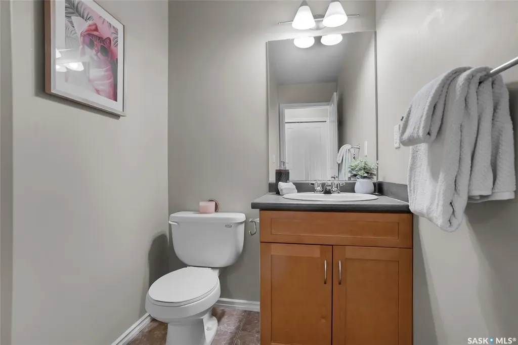 415 Lynd Crescent Saskatoon SK S7T 0C2