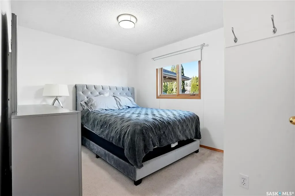 106 Epp Avenue Saskatoon SK S7N 4J5