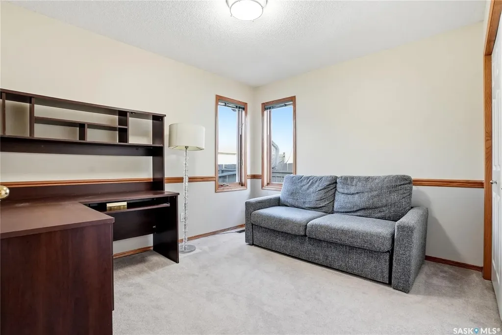 106 Epp Avenue Saskatoon SK S7N 4J5