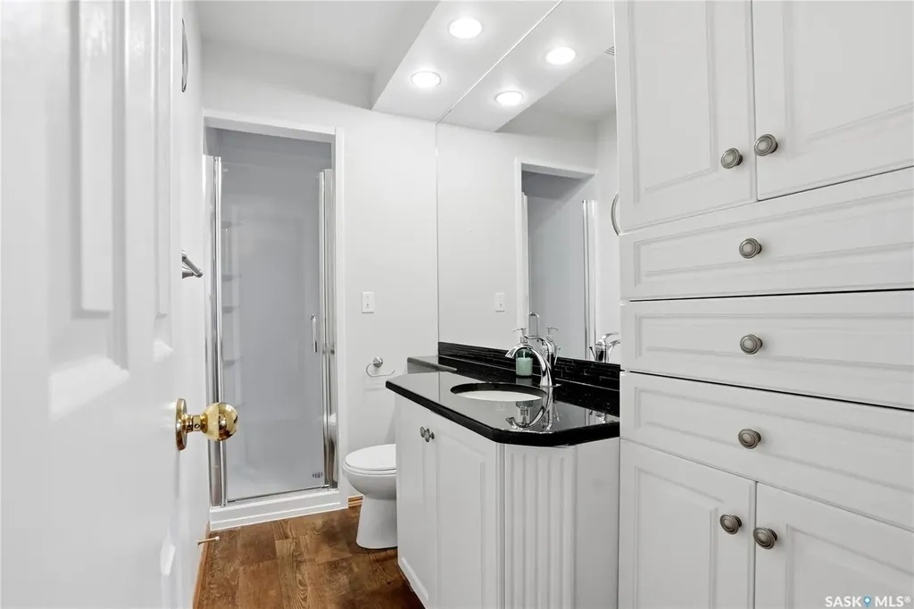 106 Epp Avenue Saskatoon SK S7N 4J5